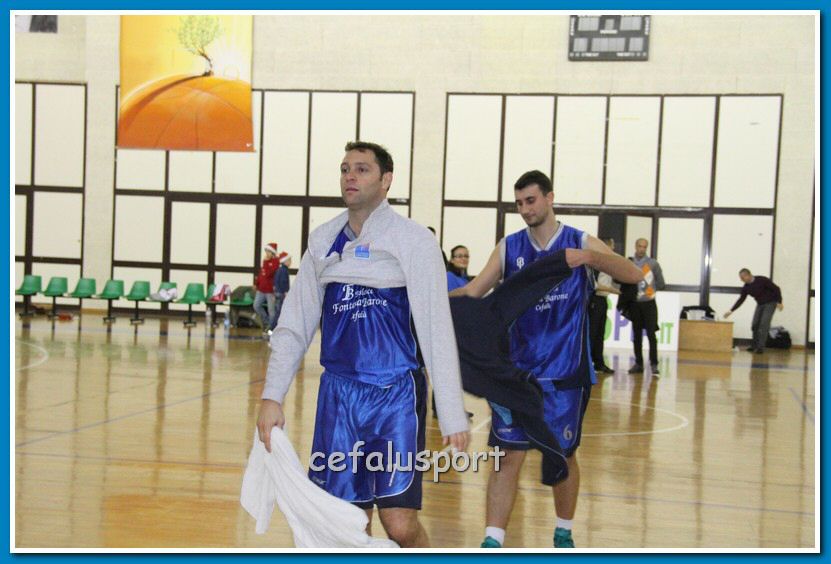 121223 Aquila 326_tn.jpg